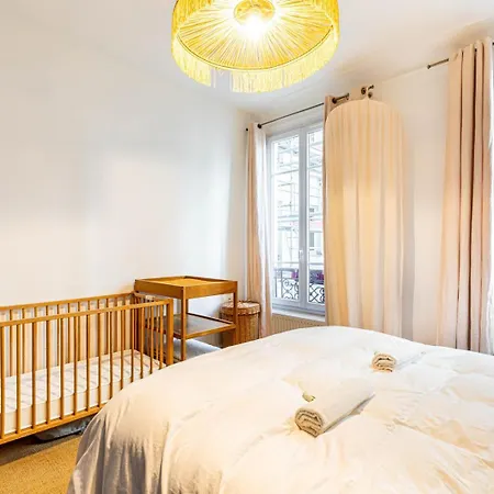 Guestready - Chic Escape Near Place De Clichy Διαμέρισμα *