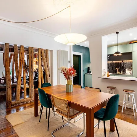 Guestready - Chic Escape Near Place De Clichy Παρίσι
